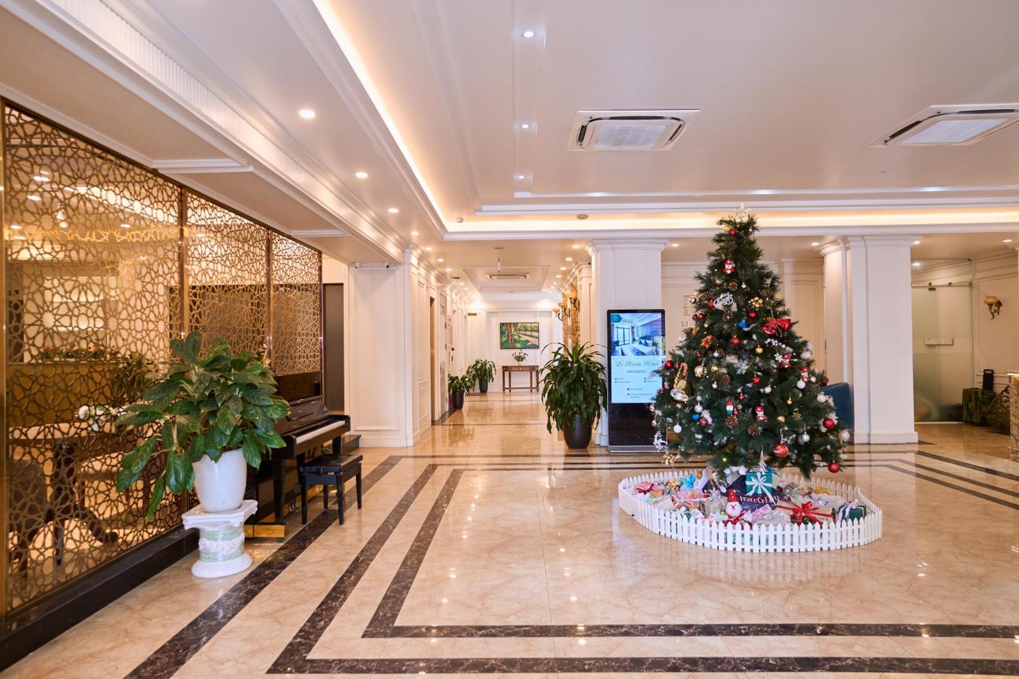 Le Haute Hotel Хайфонг Екстериор снимка