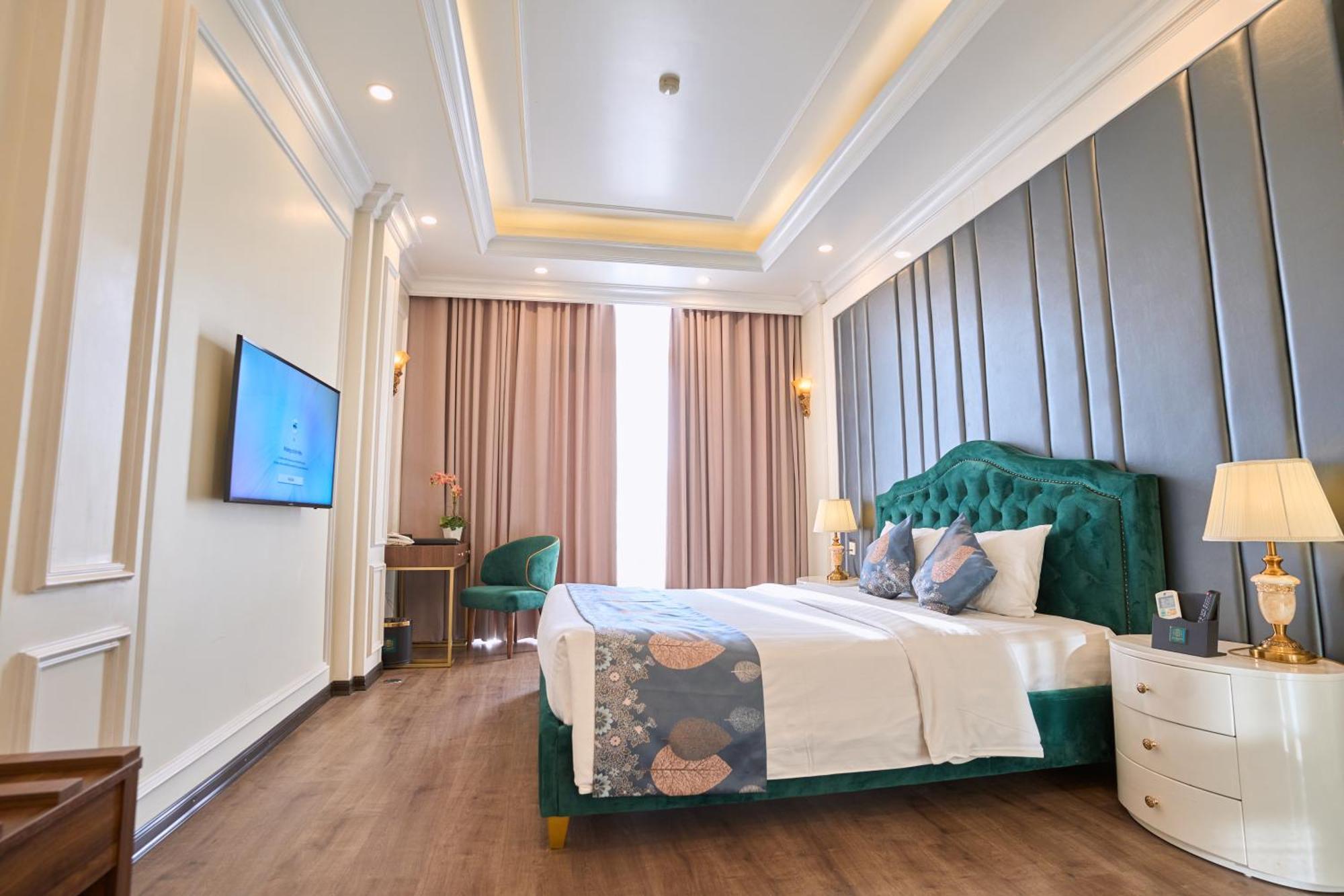 Le Haute Hotel Хайфонг Екстериор снимка
