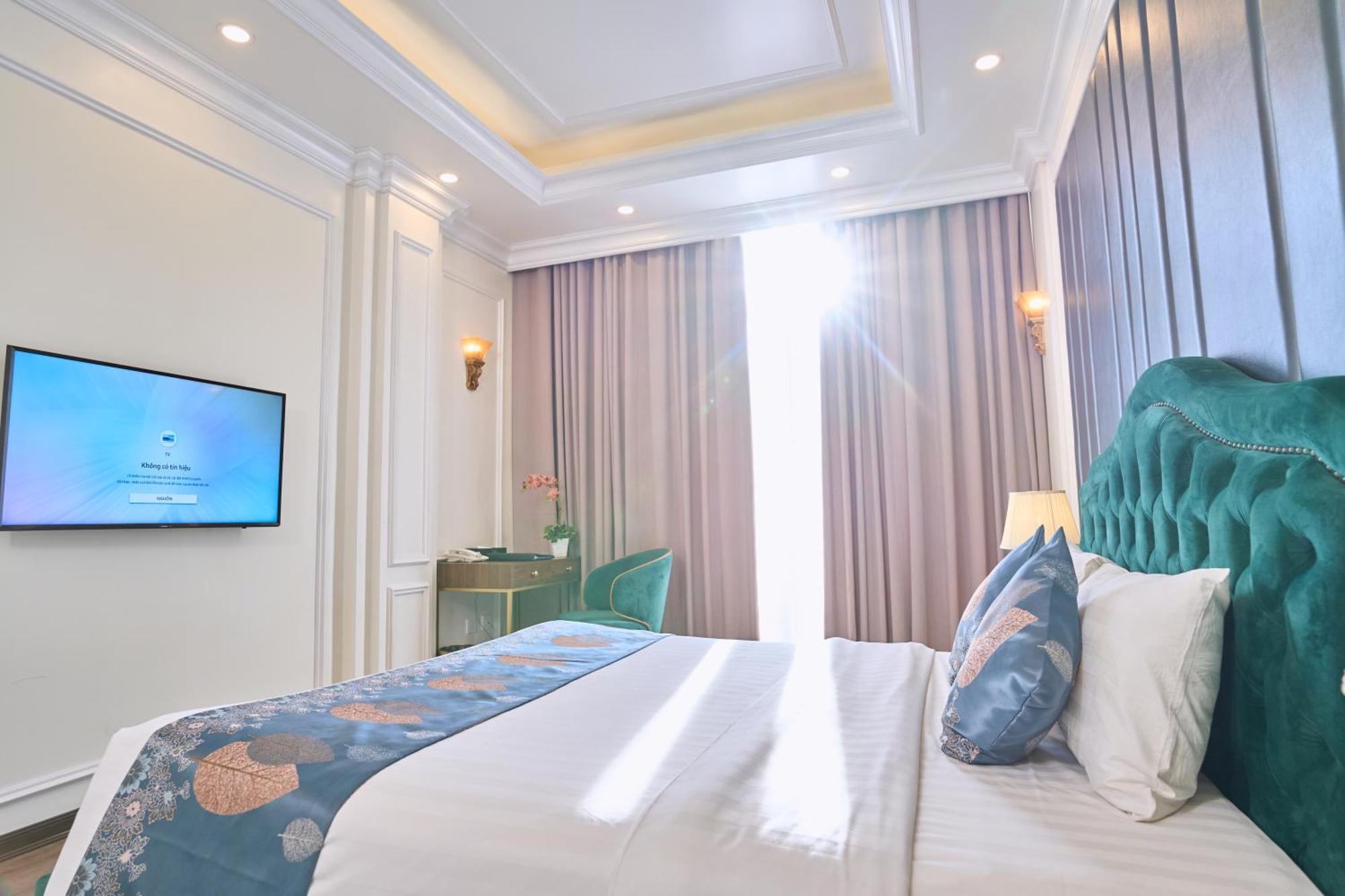 Le Haute Hotel Хайфонг Екстериор снимка